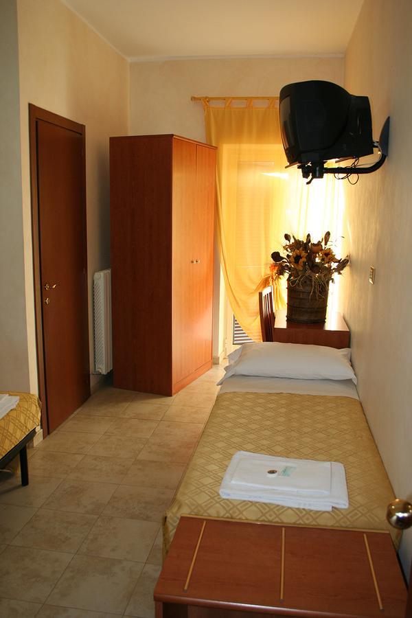 Hotel Casarola - Trigoria Castel di Decima Exteriér fotografie