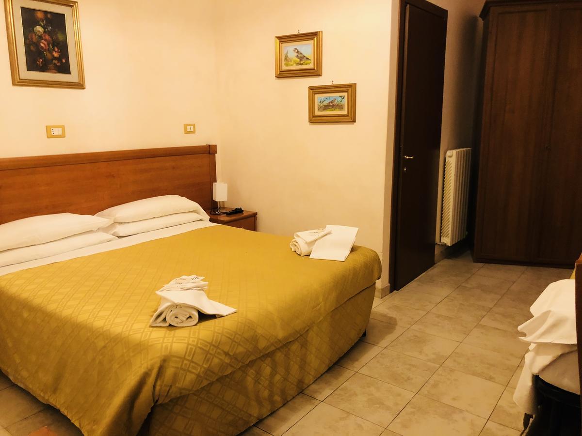 Hotel Casarola - Trigoria Castel di Decima Exteriér fotografie
